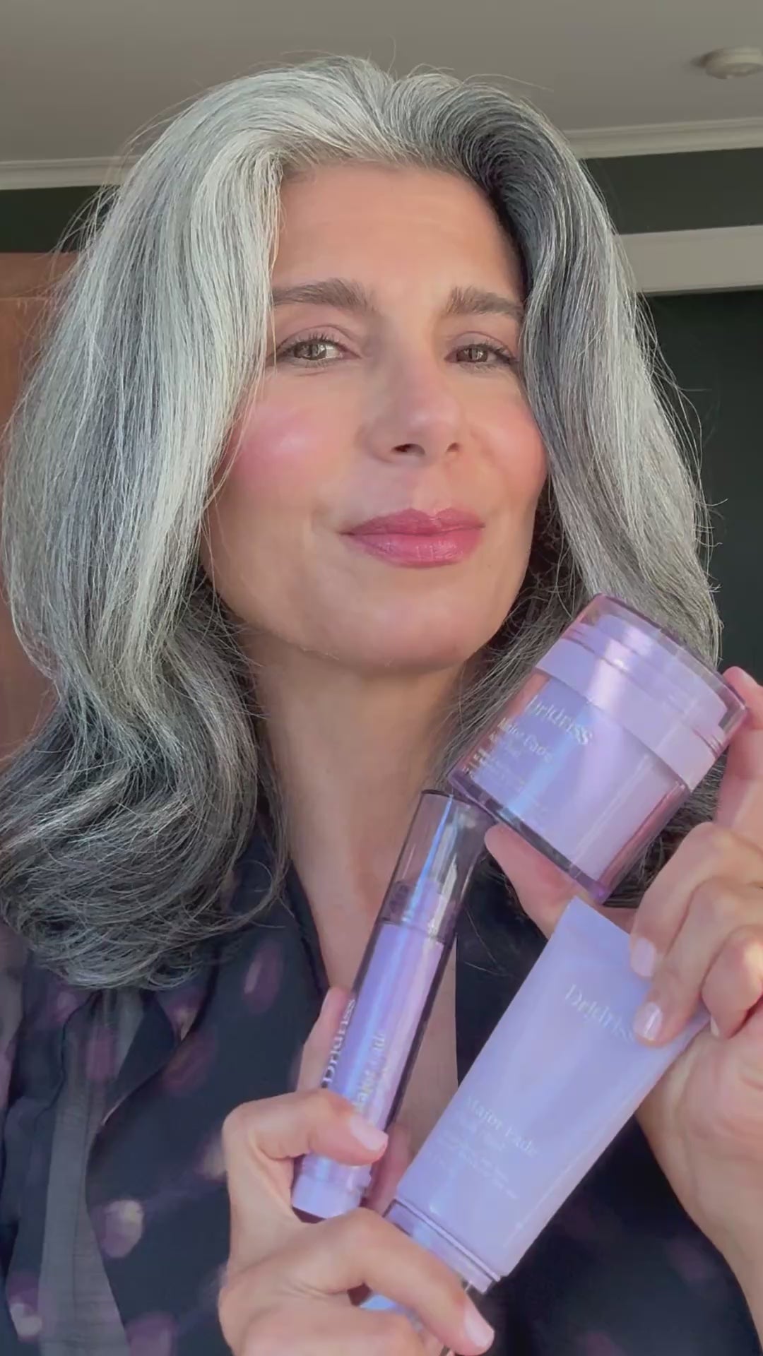 glowupsilver on Instagram talks about the Major FAde Solution System